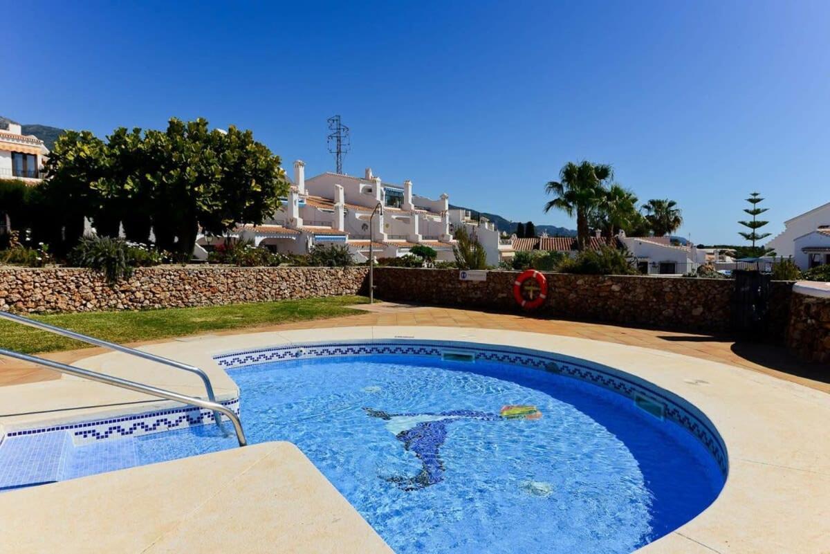 Apartament Capistrano Pueblo Nerja Zewnętrze zdjęcie